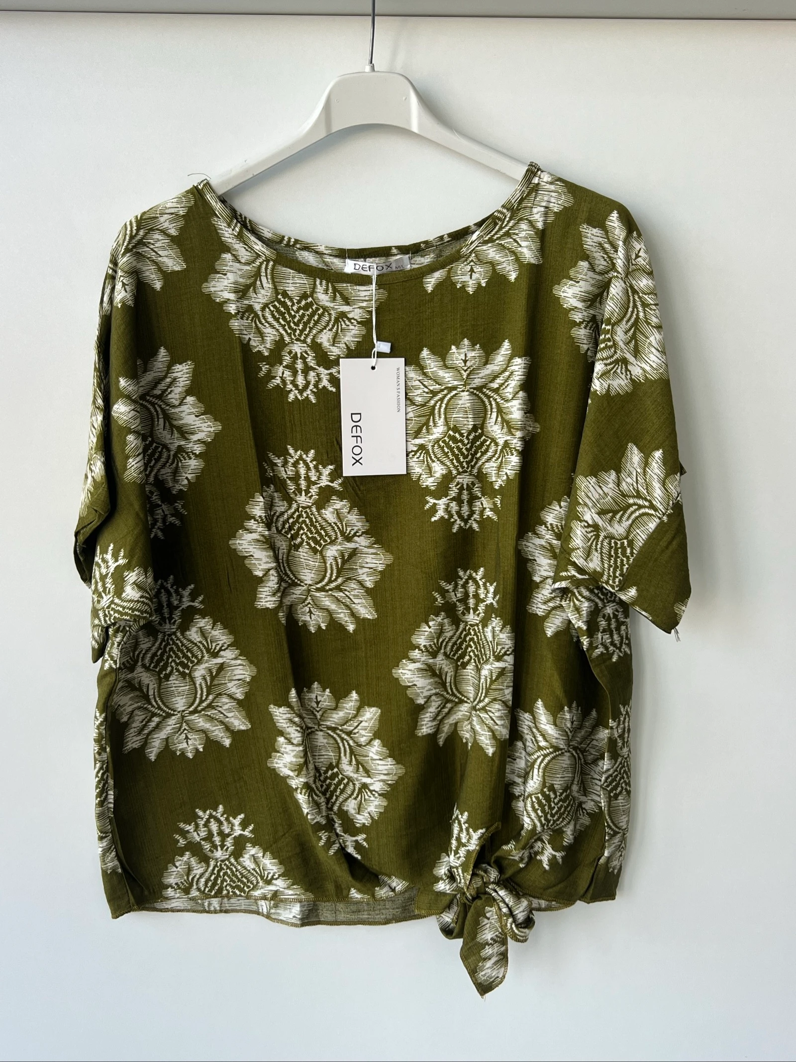 🌿 Blusa estampada com laço | Tamanho M/L 🤍